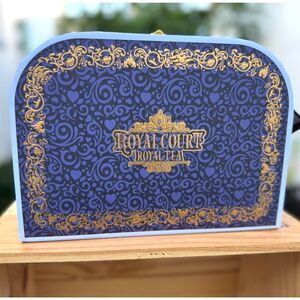 NWT Disney Blue Royal Court Royal Tea Play Set Souvenir Toy Plus Felt Food